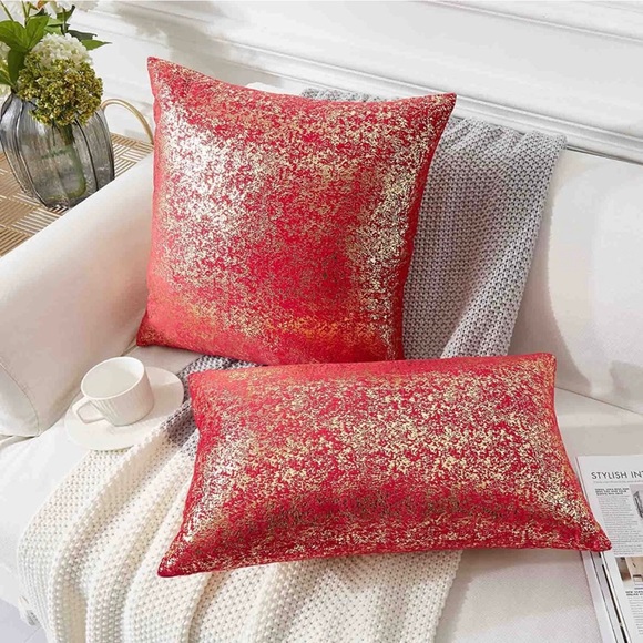 Pillow covers - Picture 3 of 6